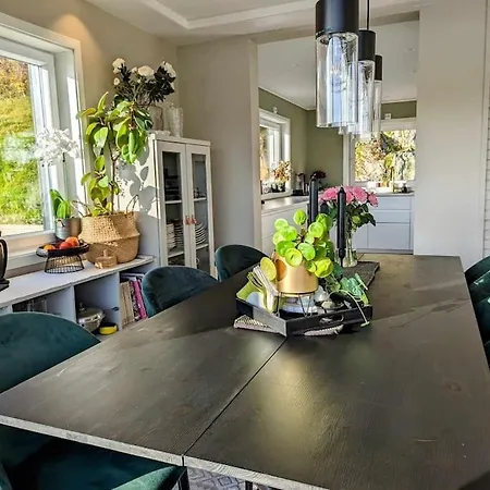 Villa Nyoppusset Hus Med Utsikt. Steinkjer