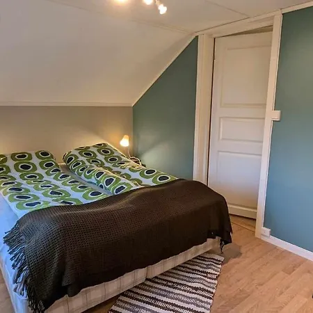 Nyoppusset Hus Med Utsikt. Βίλα *